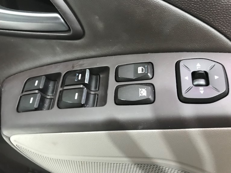 Used-2015-Hyundai-Tucson-SE