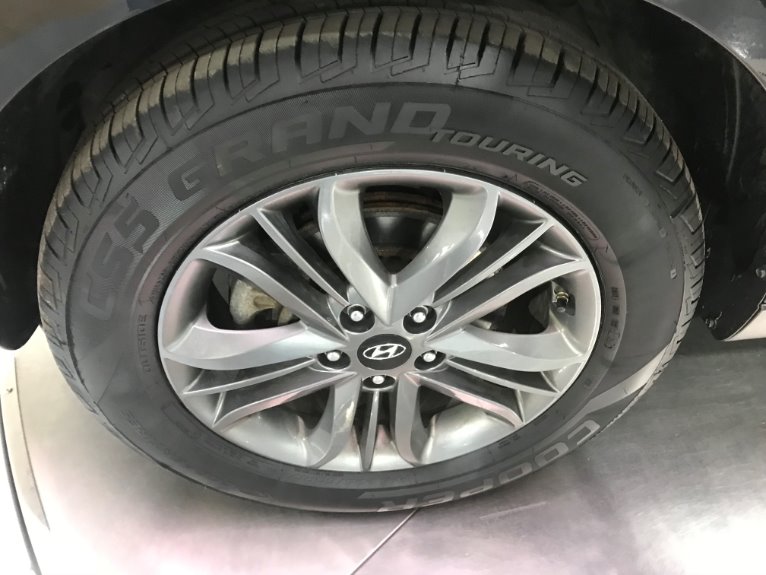 Used-2015-Hyundai-Tucson-SE