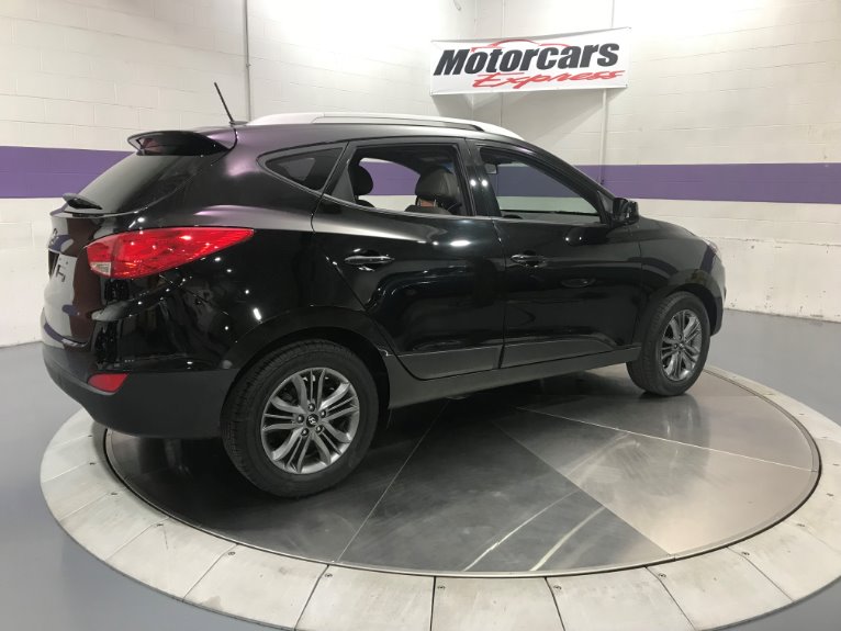 Used-2015-Hyundai-Tucson-SE