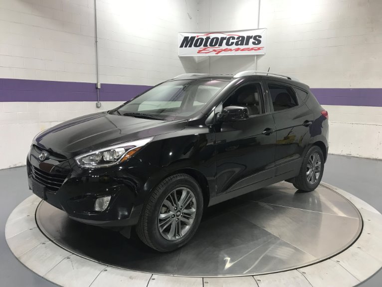 Used-2015-Hyundai-Tucson-SE