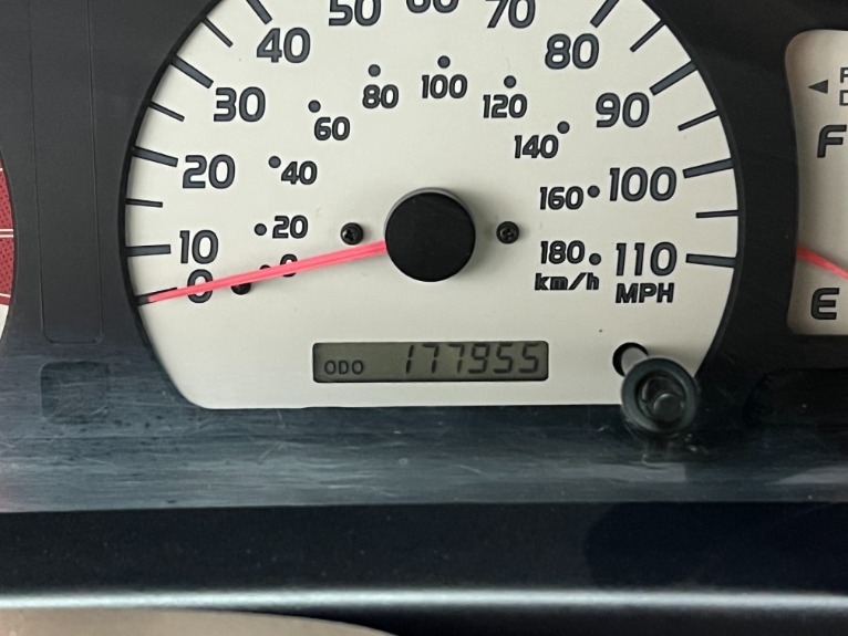 Used-2003-Toyota-Tacoma-PreRunner-V6-RWD