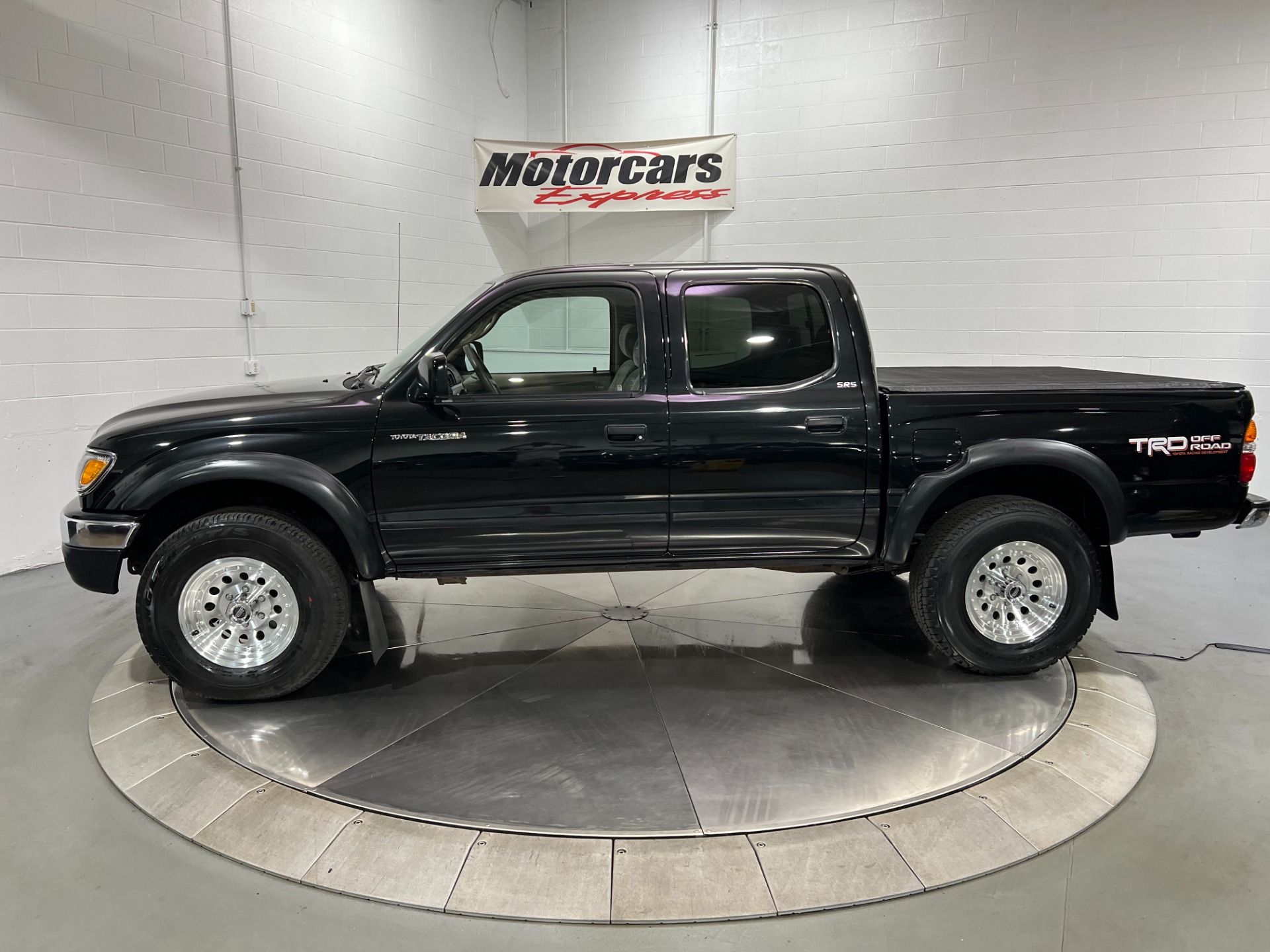 Used-2003-Toyota-Tacoma-PreRunner-V6-RWD
