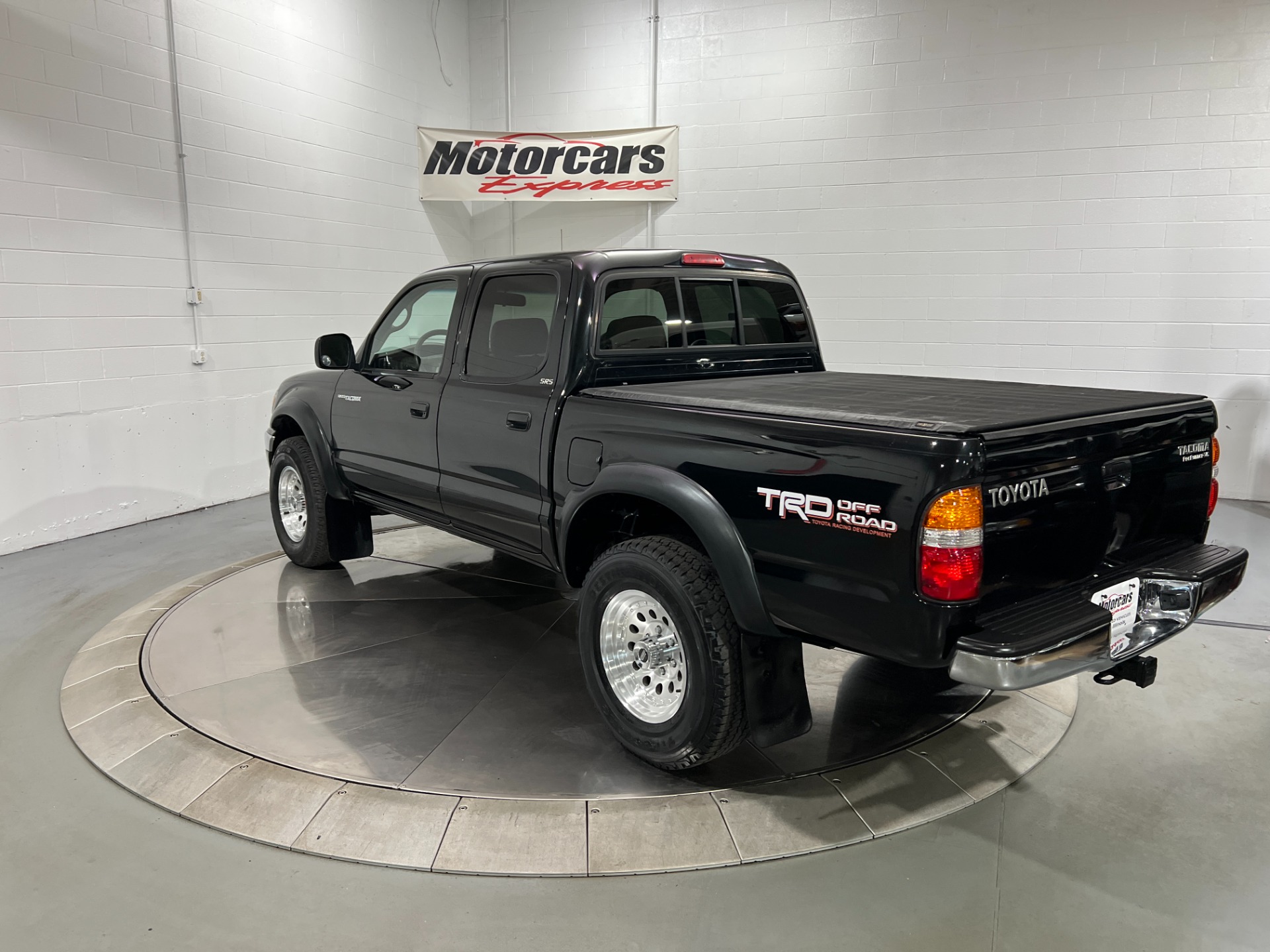 Used-2003-Toyota-Tacoma-PreRunner-V6-RWD