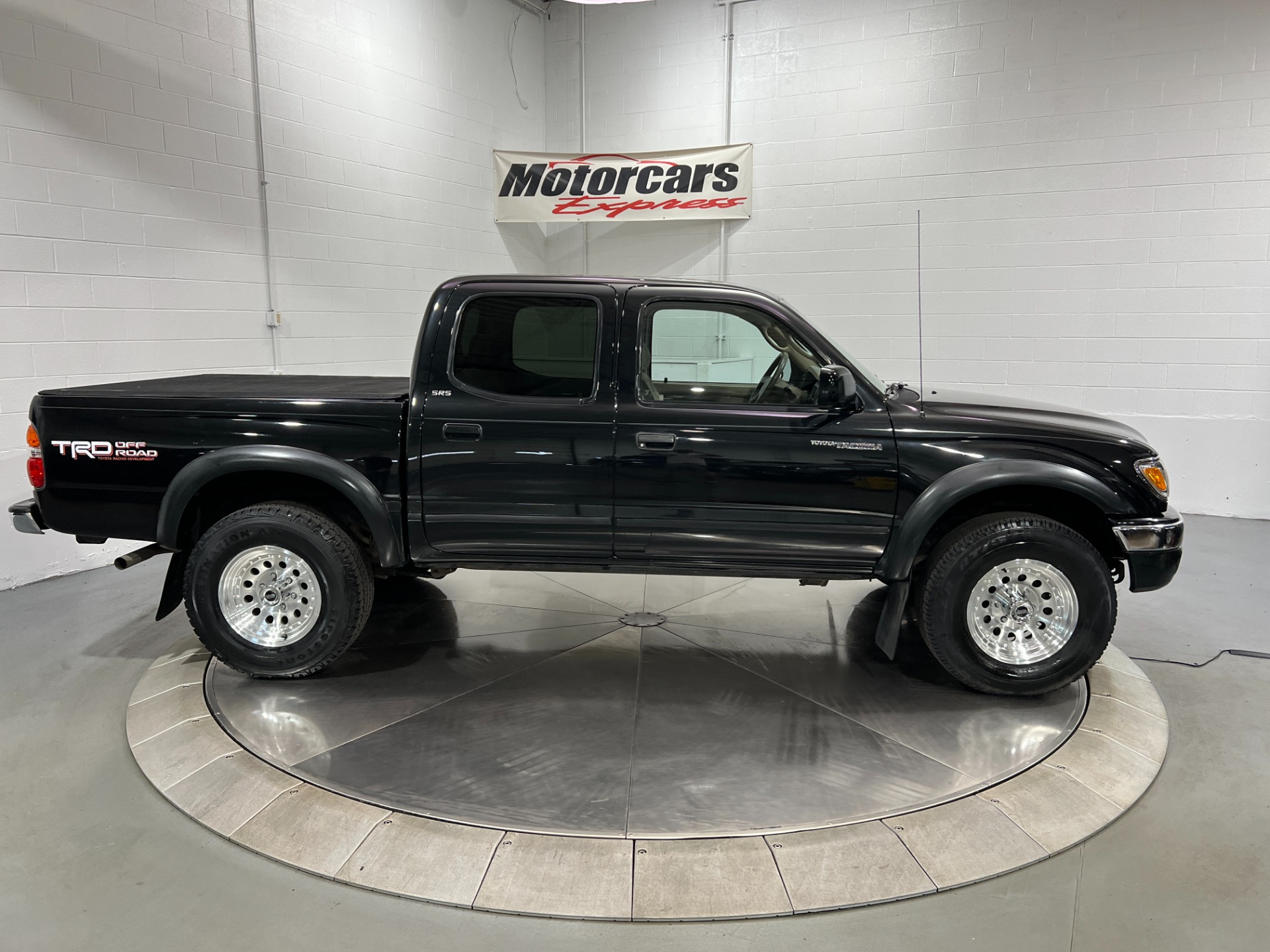 Used-2003-Toyota-Tacoma-PreRunner-V6-RWD