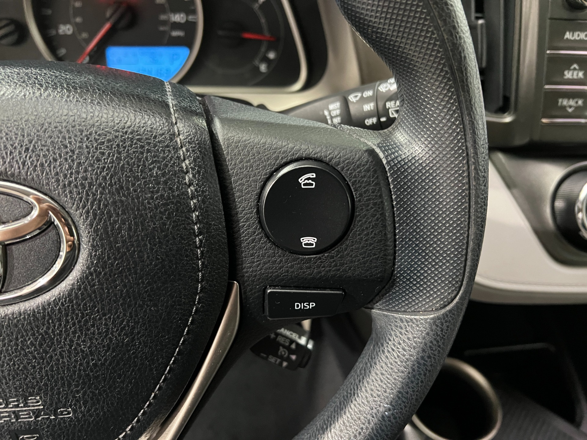 Used-2013-Toyota-RAV4-LE-AWD