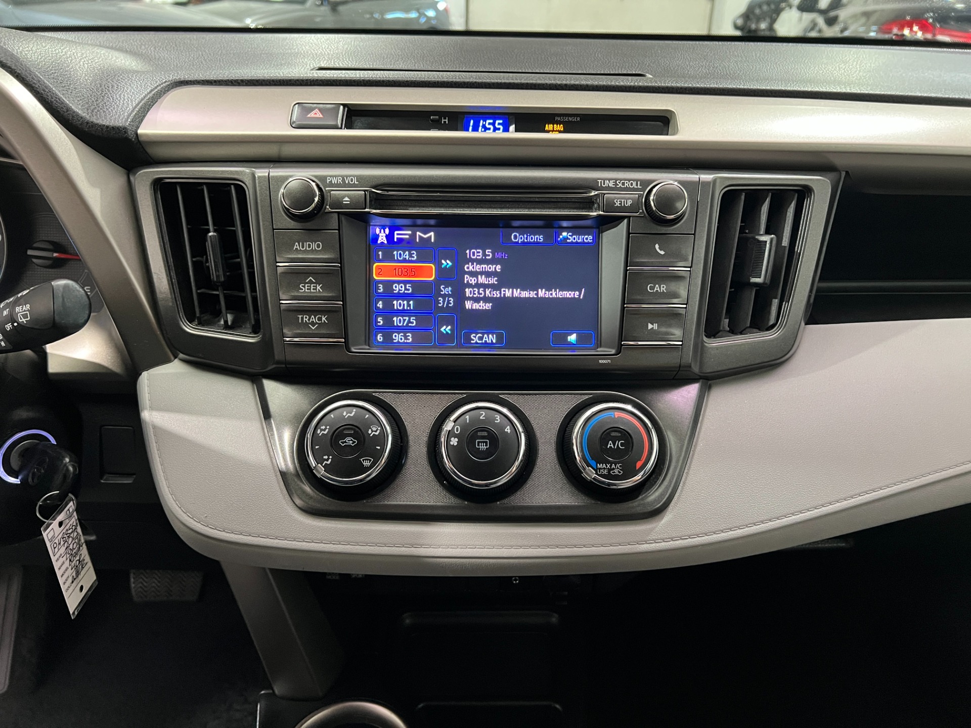Used-2013-Toyota-RAV4-LE-AWD