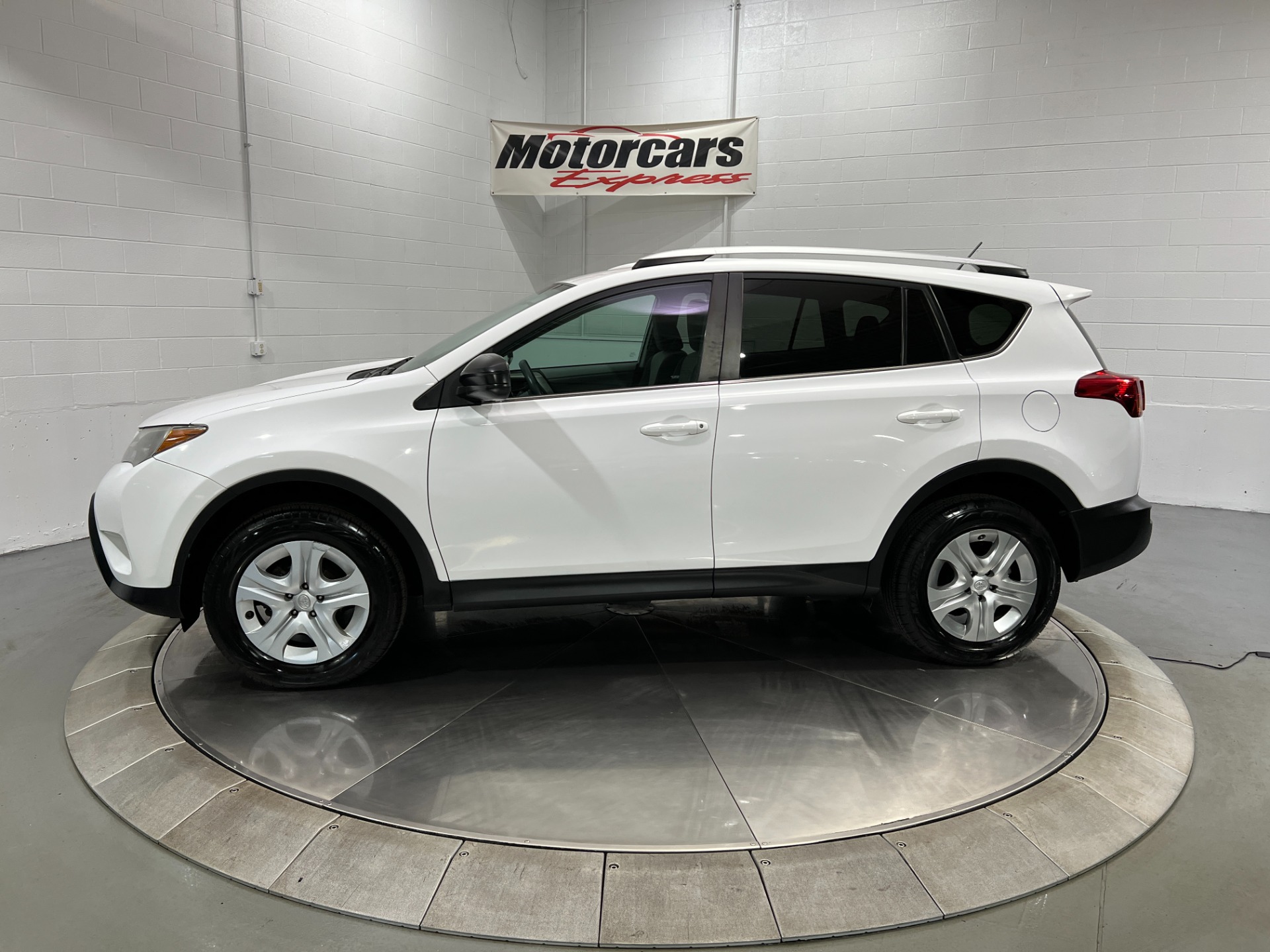 Used-2013-Toyota-RAV4-LE-AWD