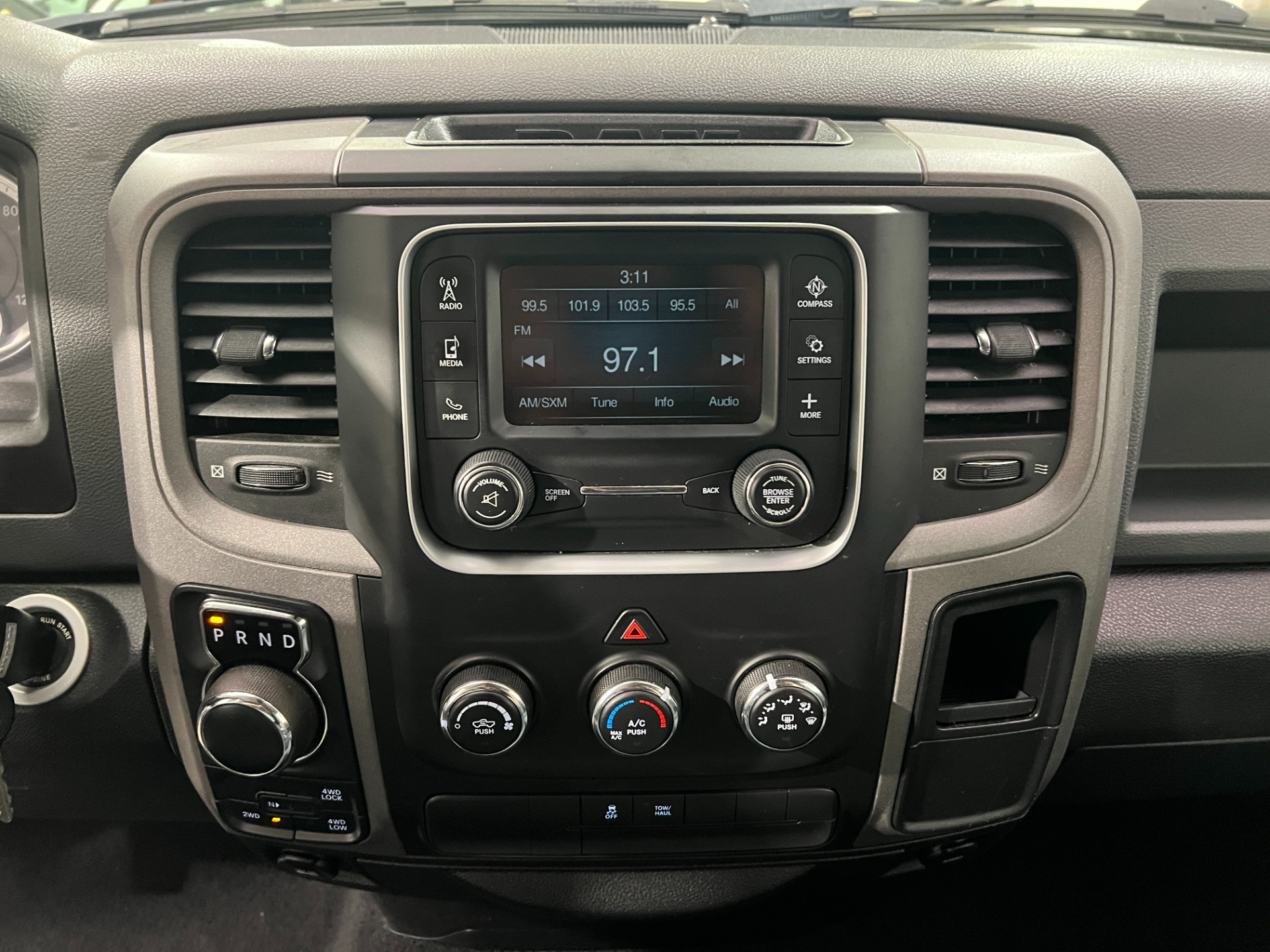 Used-2014-Ram-Ram-Pickup-1500-Tradesman-4X4