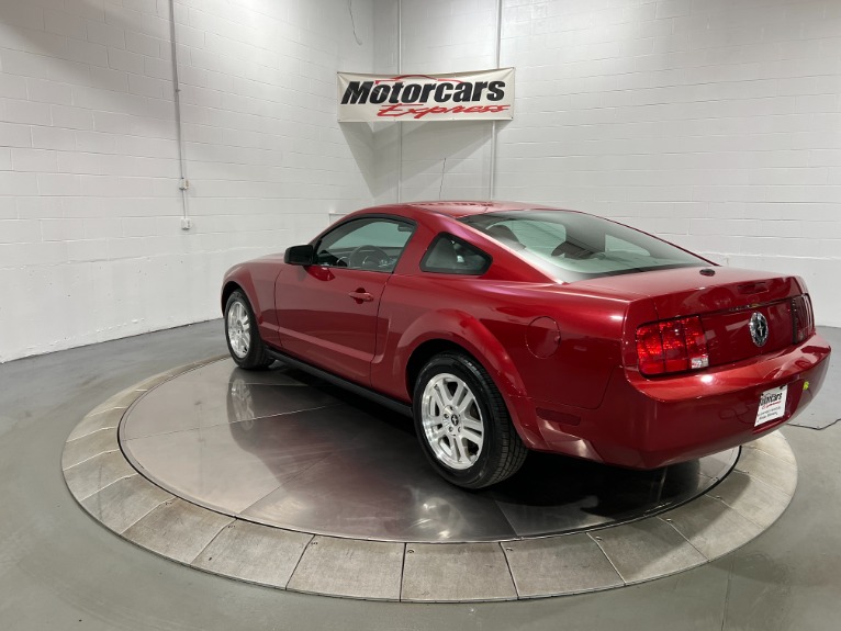 Used-2008-Ford-Mustang-V6-Premium-RWD