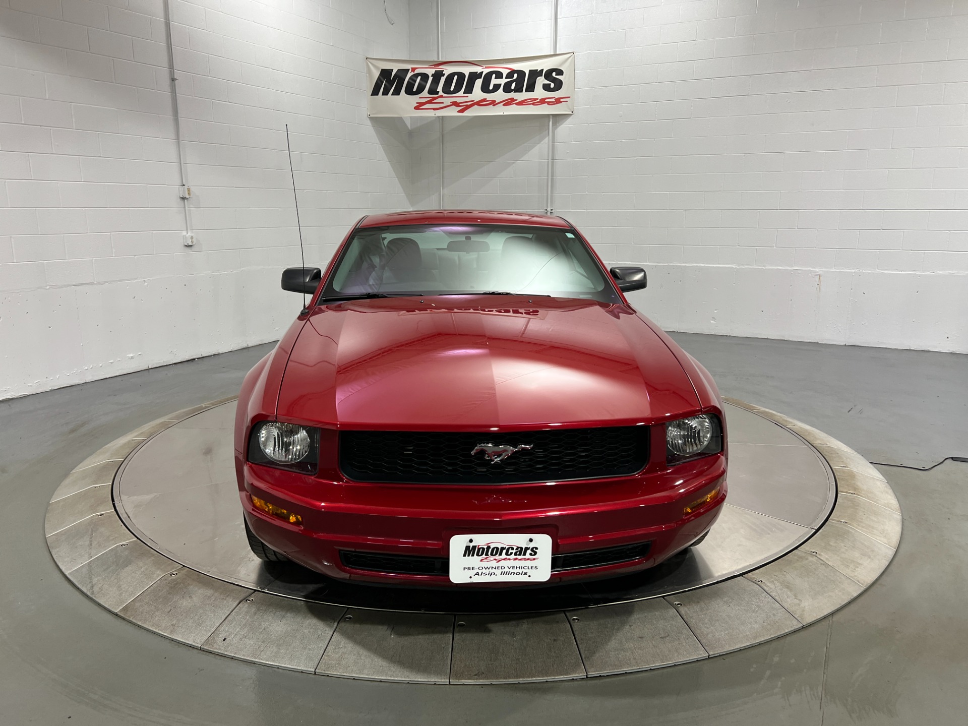 Used-2008-Ford-Mustang-V6-Premium-RWD