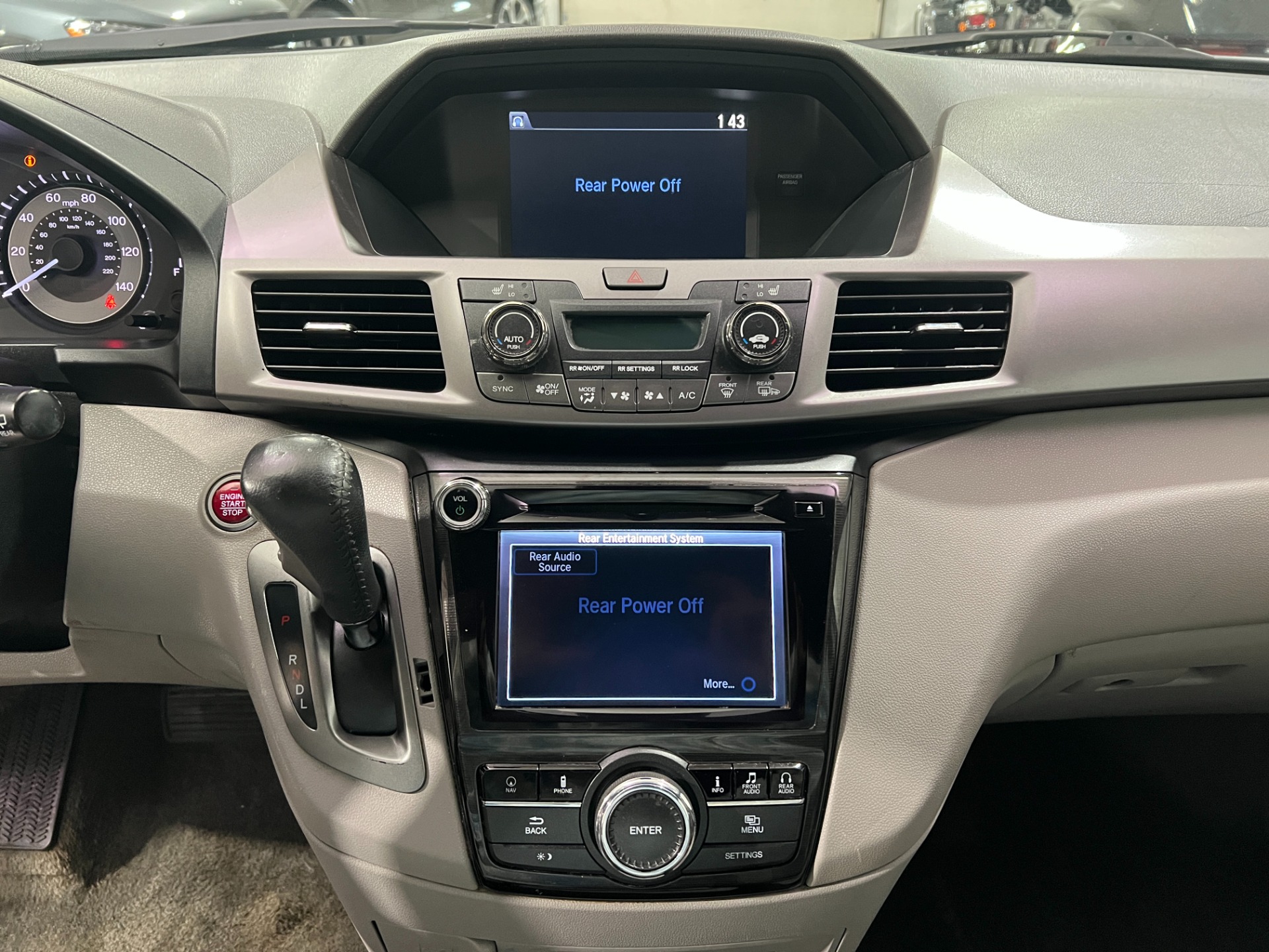 Used-2016-Honda-Odyssey-Touring-FWD
