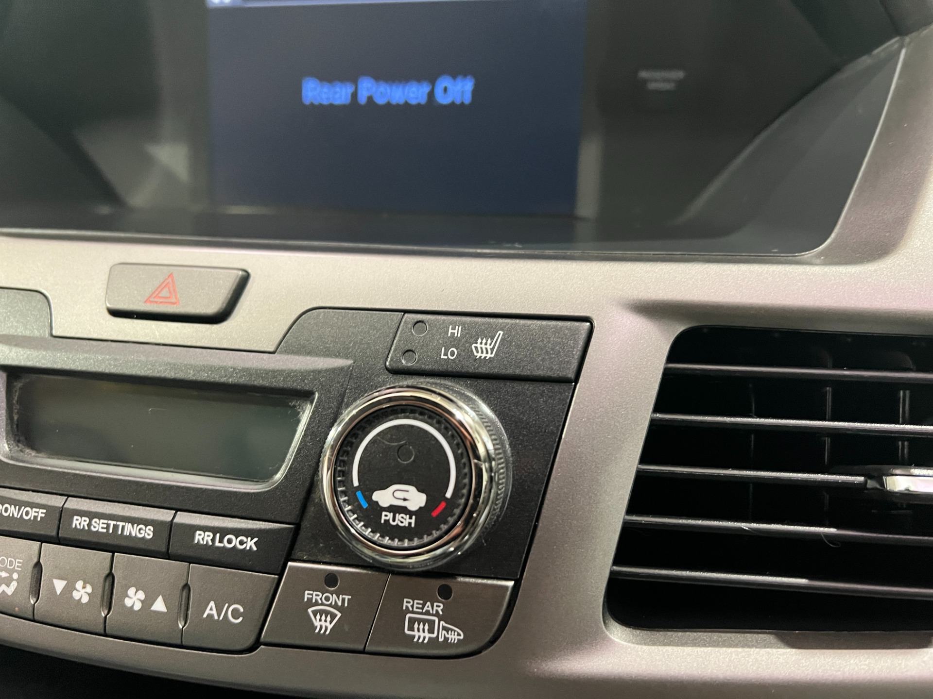 Used-2016-Honda-Odyssey-Touring-FWD