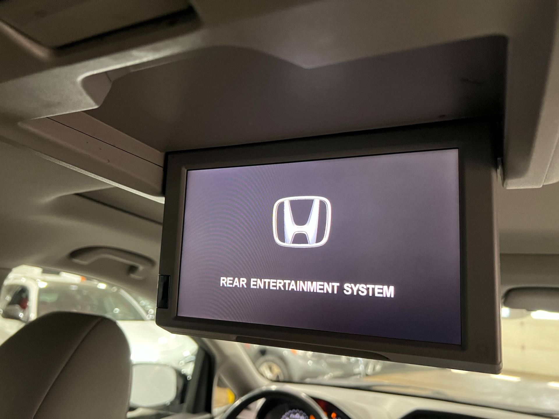 Used-2016-Honda-Odyssey-Touring-FWD