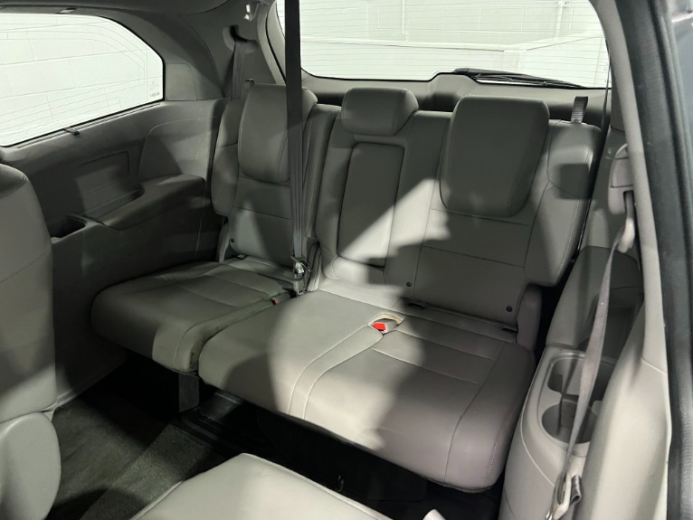 Used-2016-Honda-Odyssey-Touring-FWD