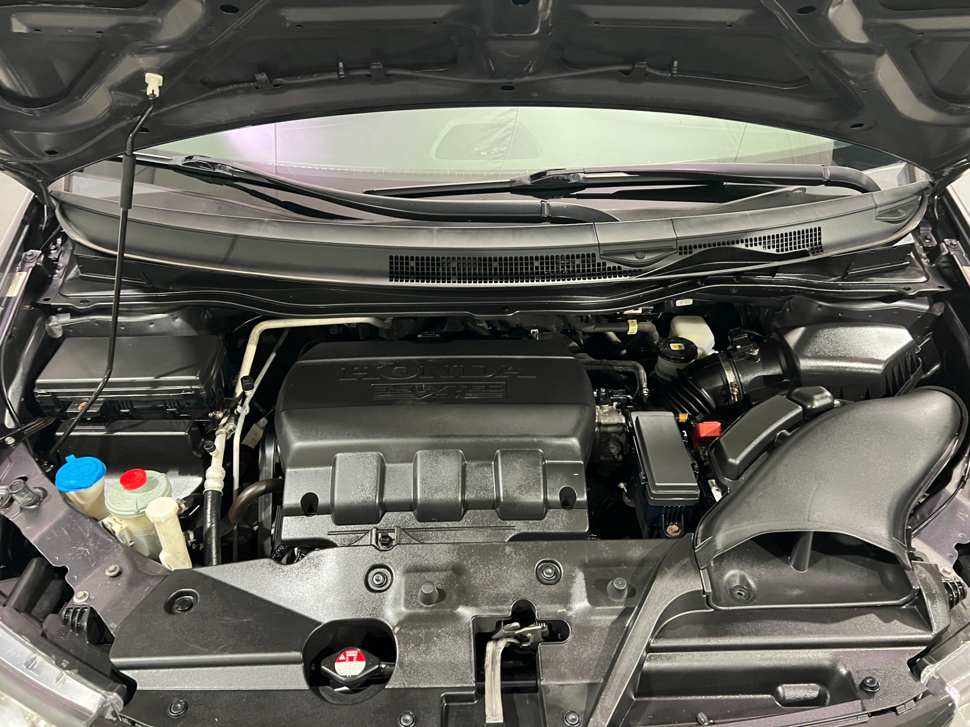 Used-2016-Honda-Odyssey-Touring-FWD