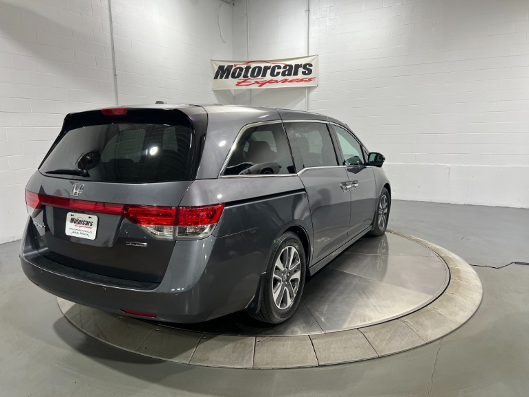 Used-2016-Honda-Odyssey-Touring-FWD