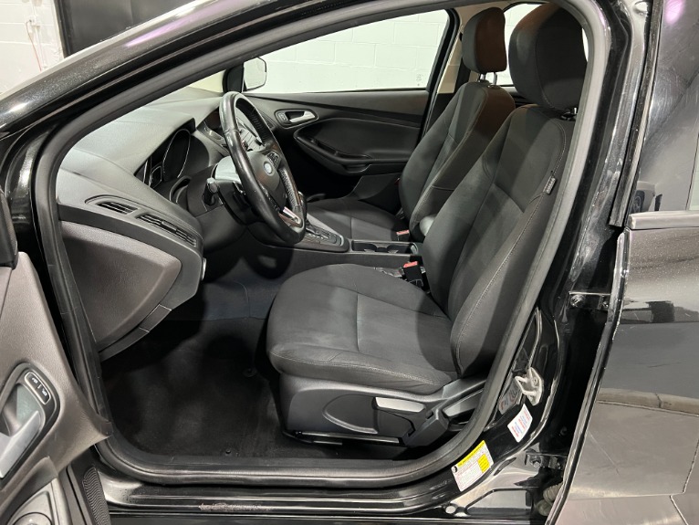 Used-2015-Ford-Focus-SE-FWD