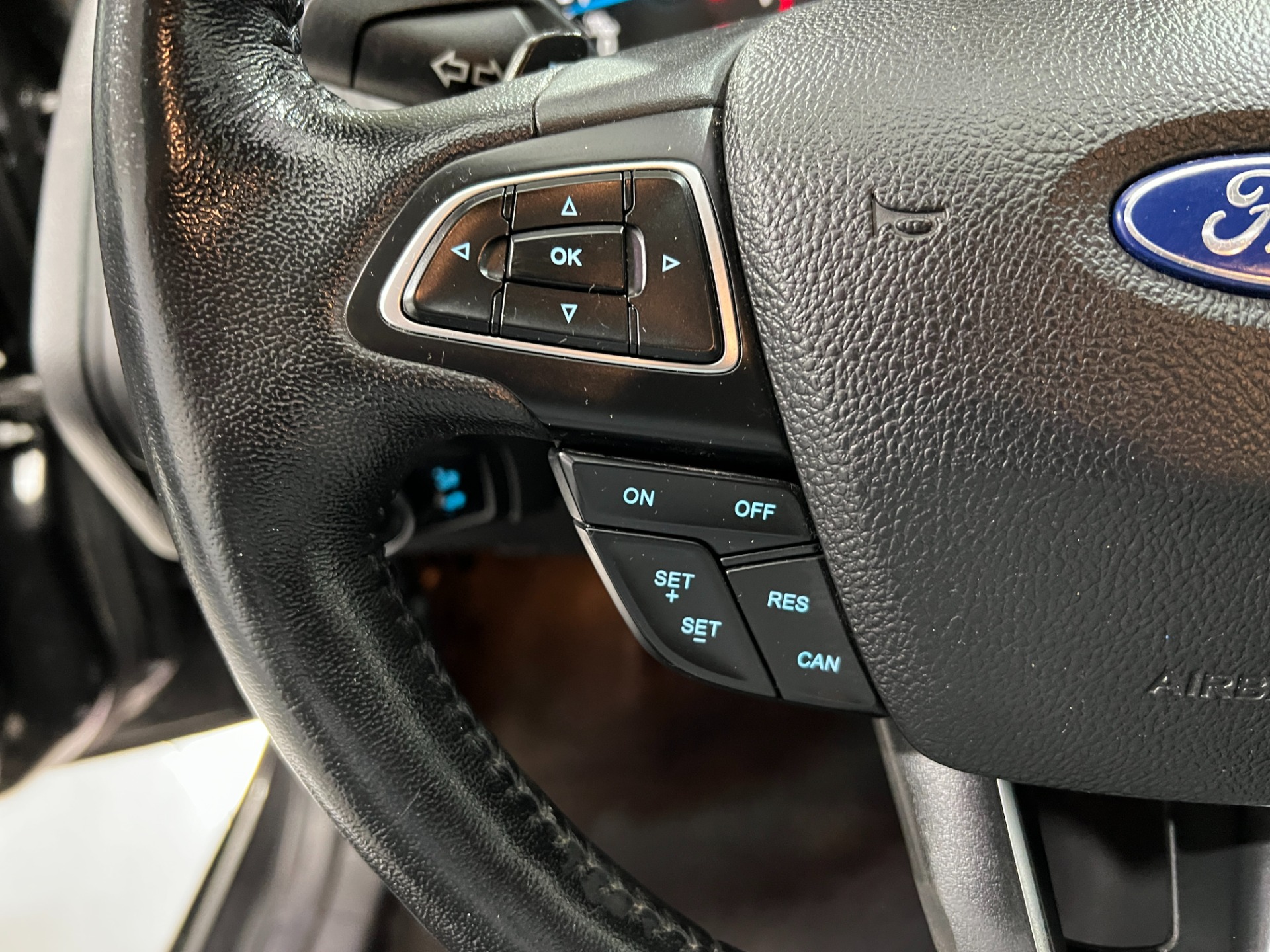 Used-2015-Ford-Focus-SE-FWD