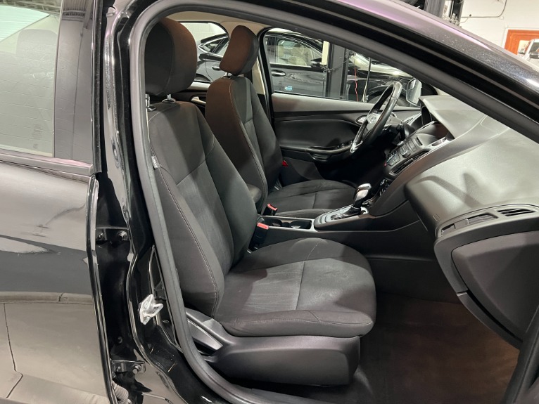 Used-2015-Ford-Focus-SE-FWD