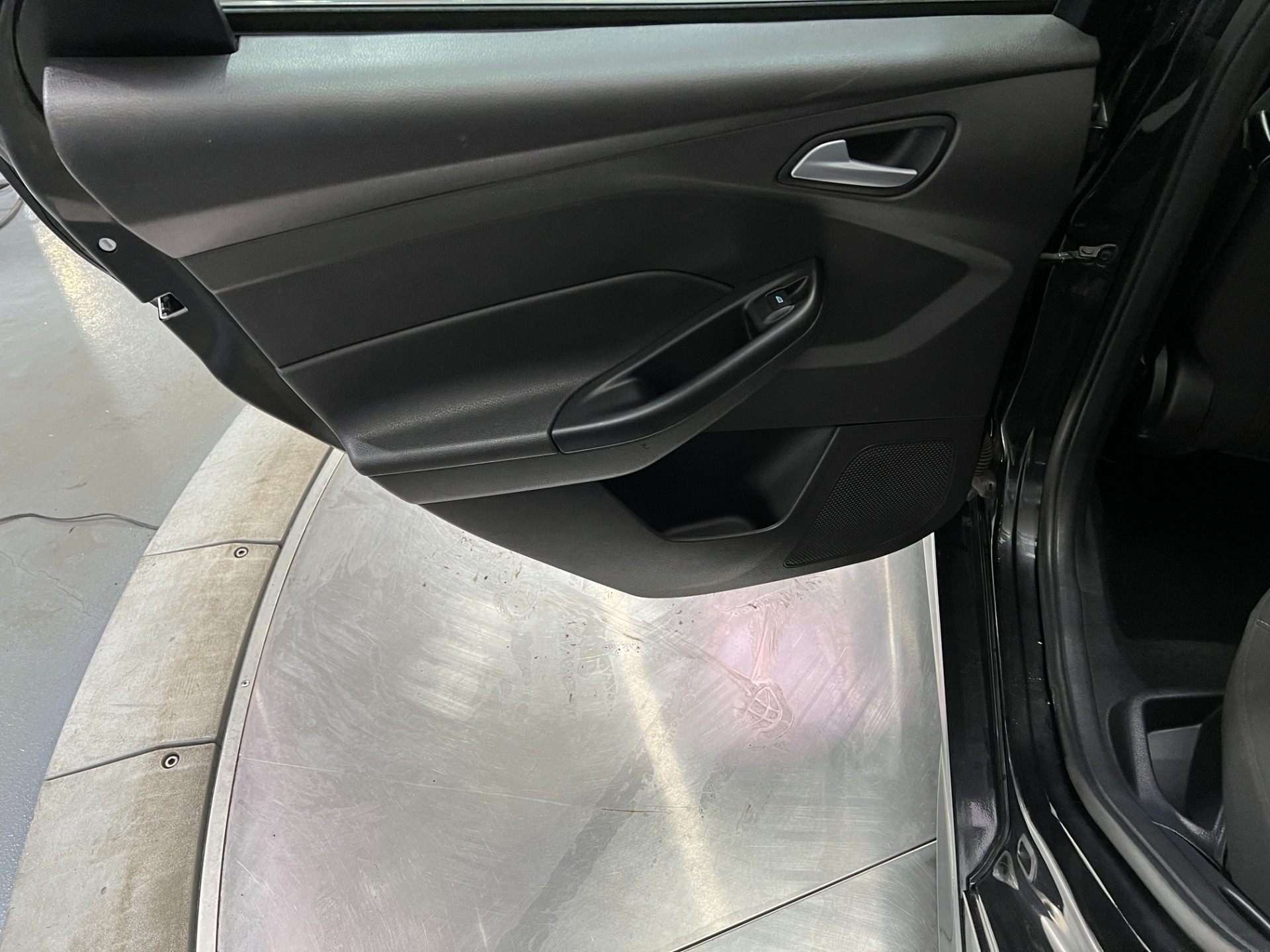 Used-2015-Ford-Focus-SE-FWD