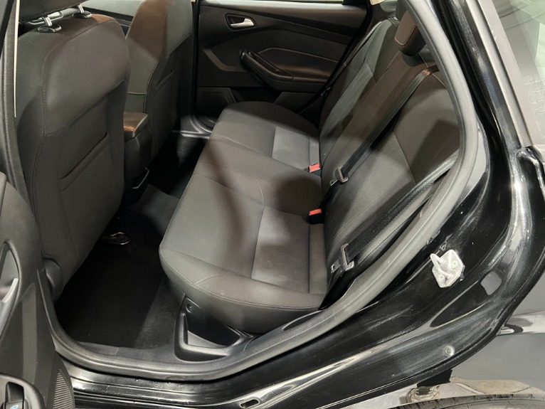 Used-2015-Ford-Focus-SE-FWD