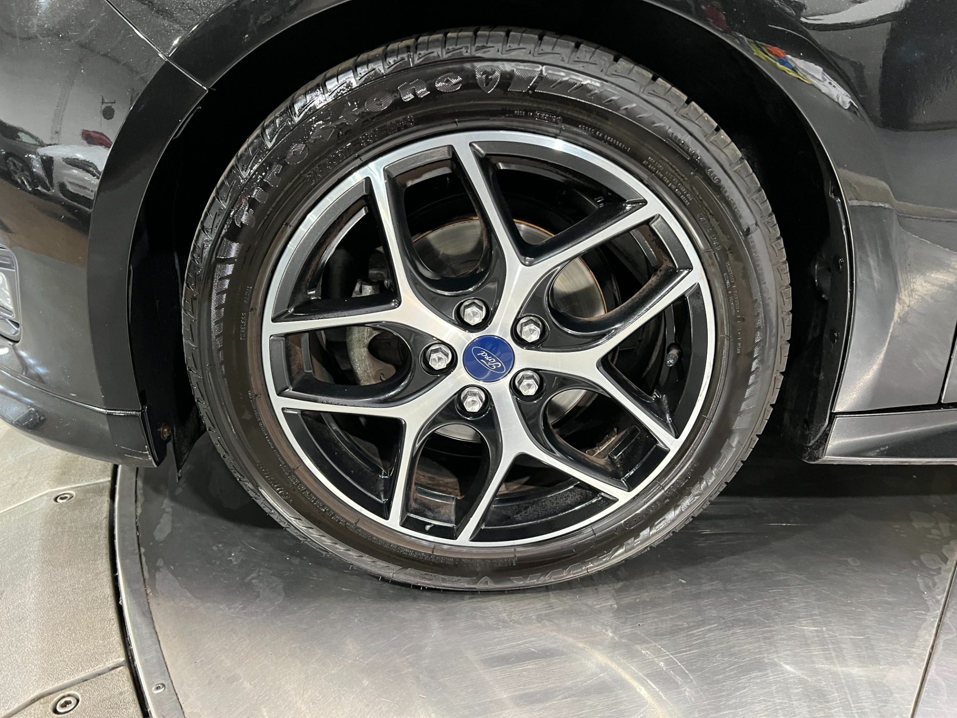 Used-2015-Ford-Focus-SE-FWD