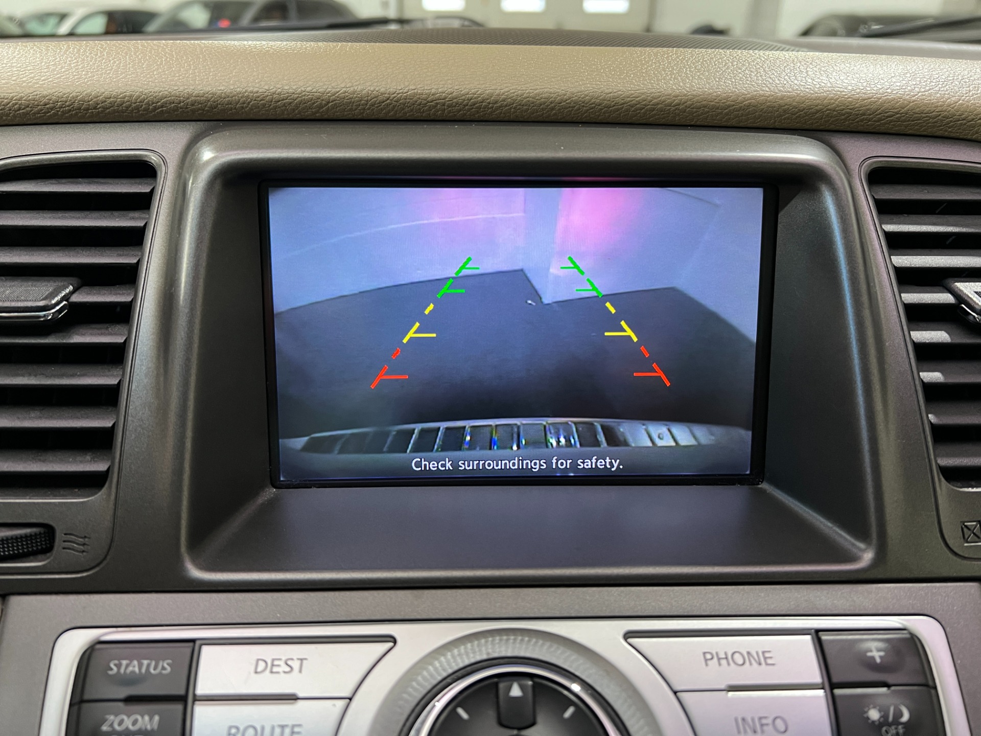 Used-2012-Nissan-Murano-Platinum-Edition-AWD