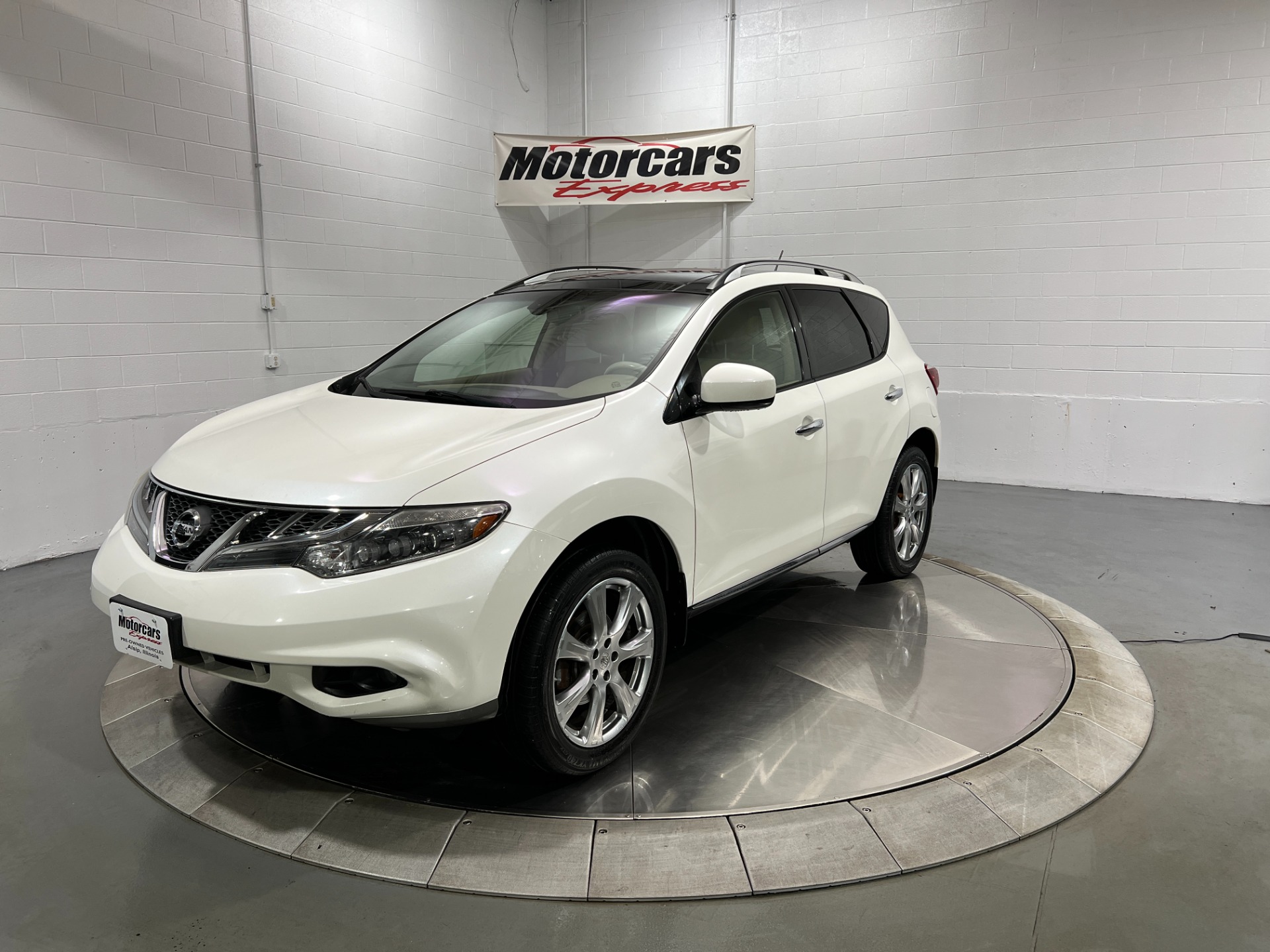 Used-2012-Nissan-Murano-Platinum-Edition-AWD