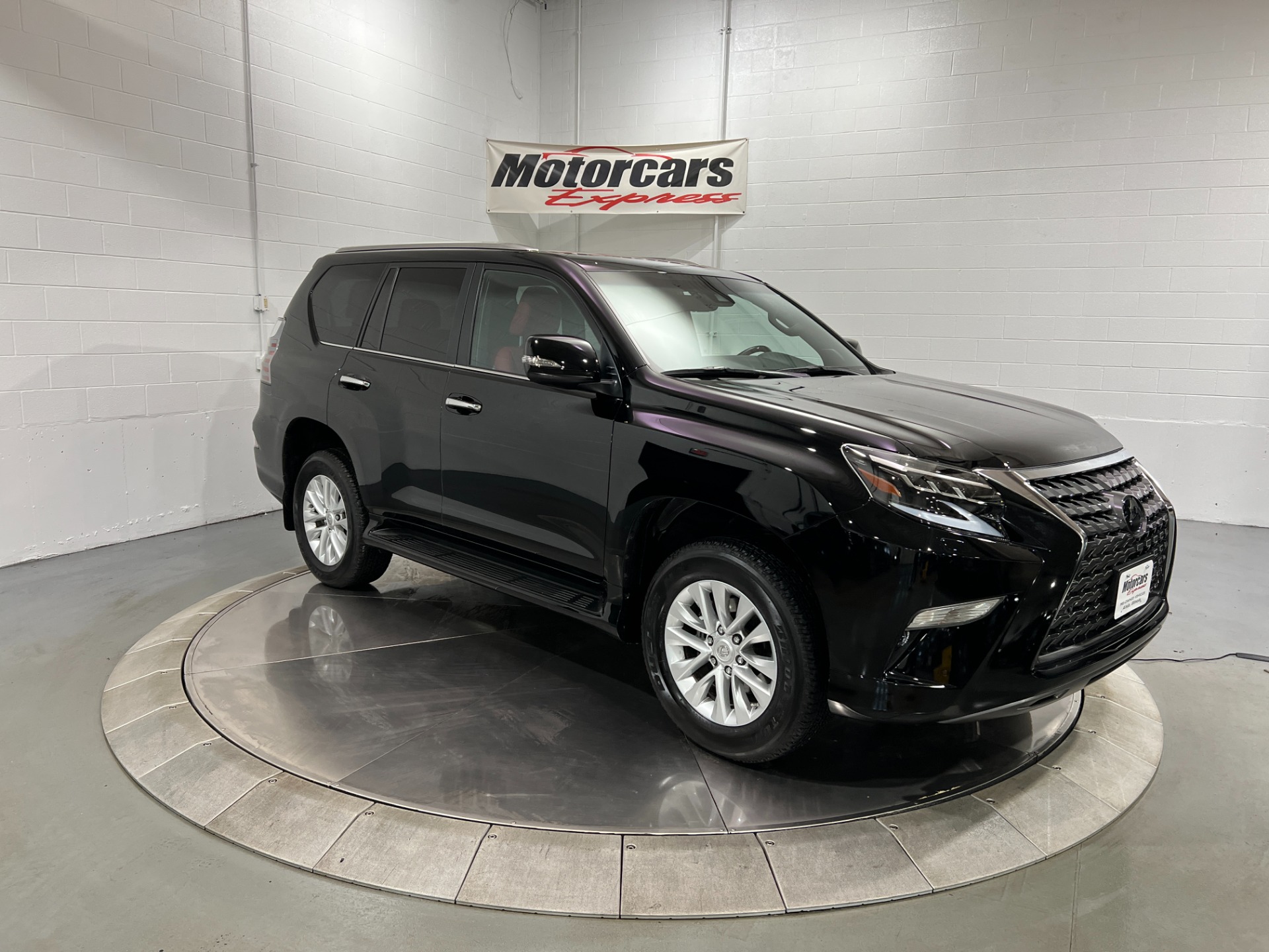 Used-2021-Lexus-GX-460-Premium-AWD