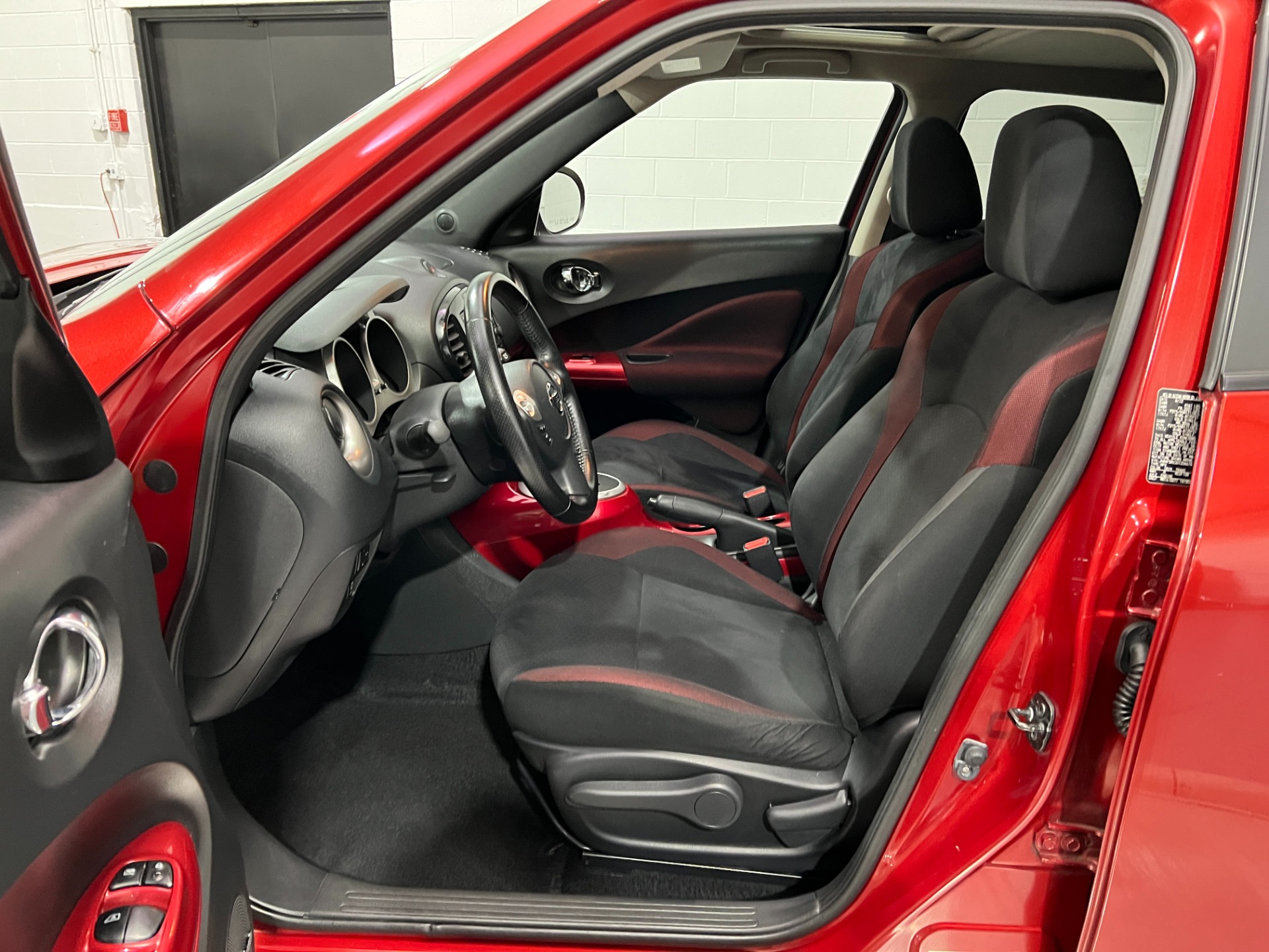 Used-2013-Nissan-JUKE-SV-AWD
