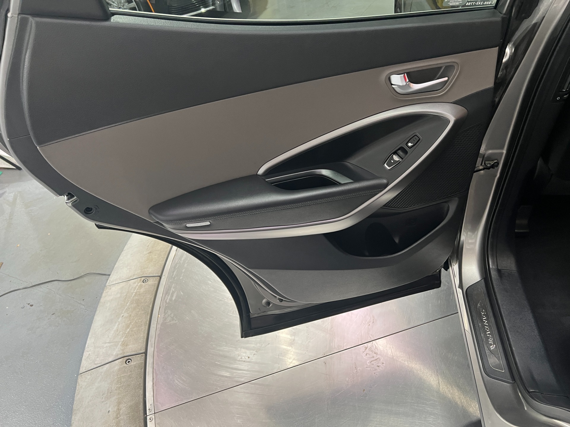 Used-2013-Hyundai-SANTA-FE-Sport-20T-AWD