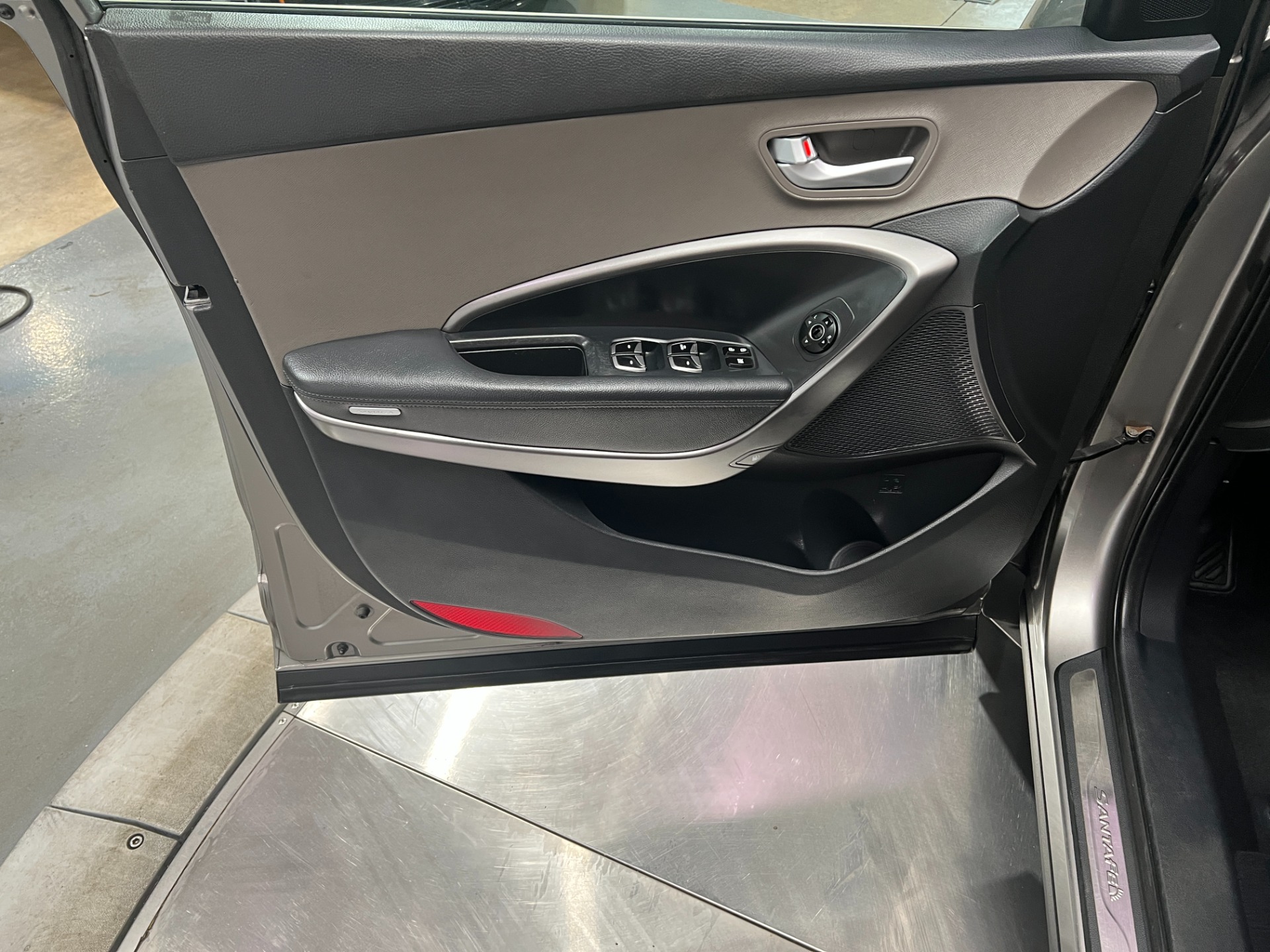 Used-2013-Hyundai-SANTA-FE-Sport-20T-AWD