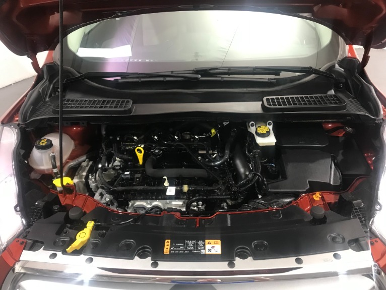 Used-2019-Ford-Escape-SE-AWD