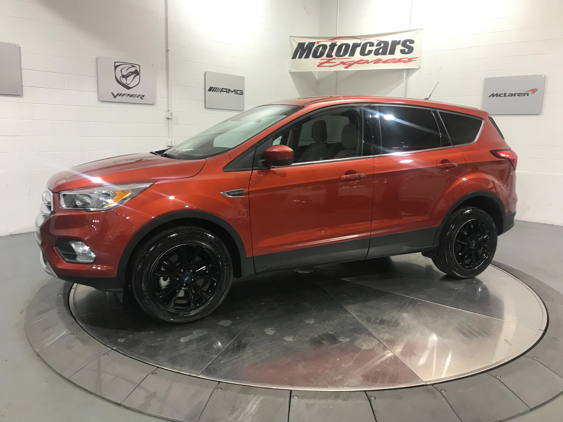 Used-2019-Ford-Escape-SE-AWD