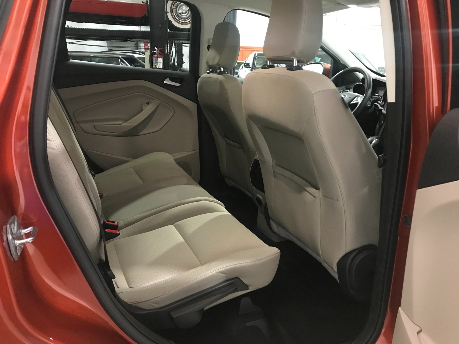 Used-2019-Ford-Escape-SE-AWD
