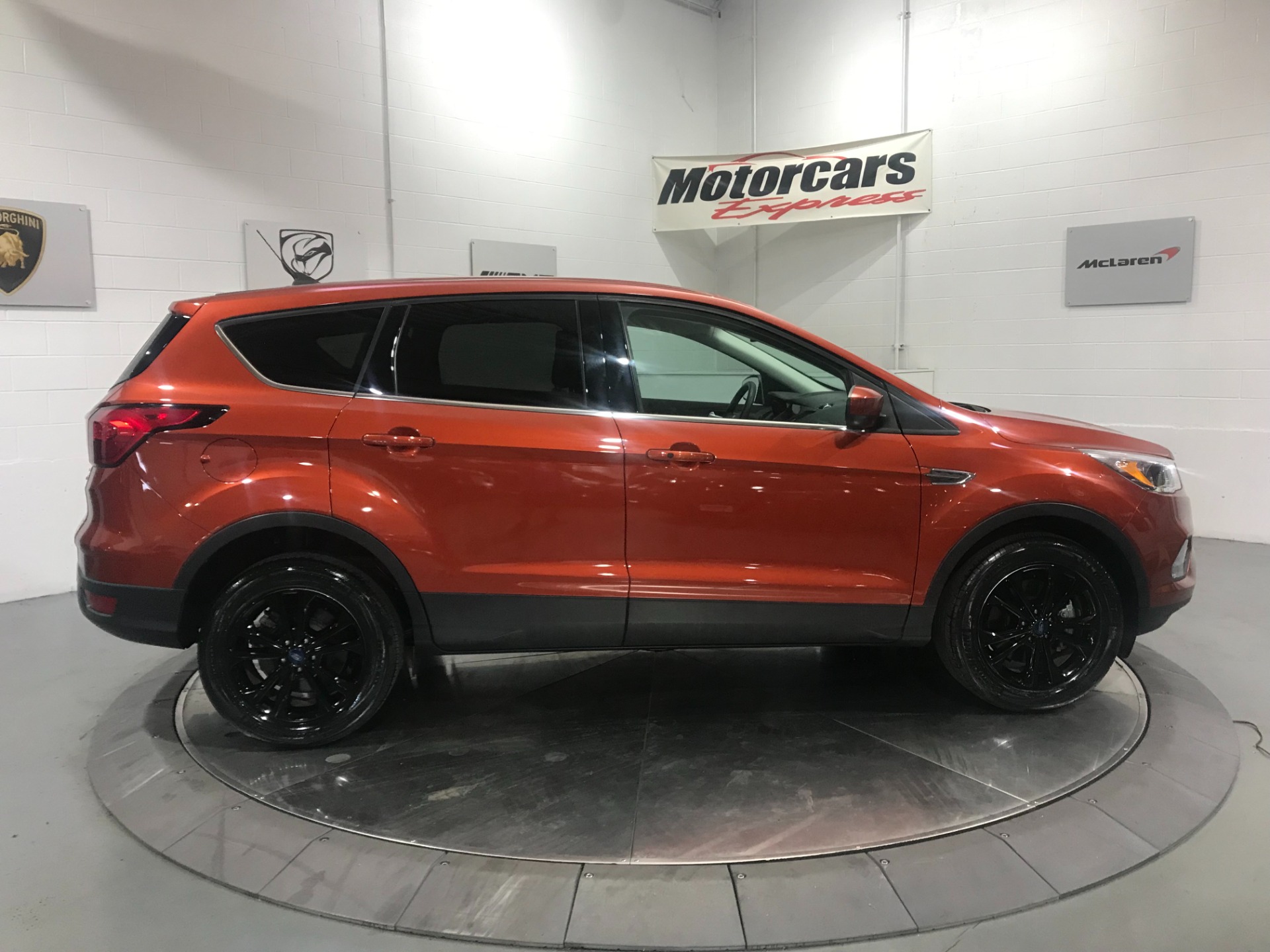 Used-2019-Ford-Escape-SE-AWD