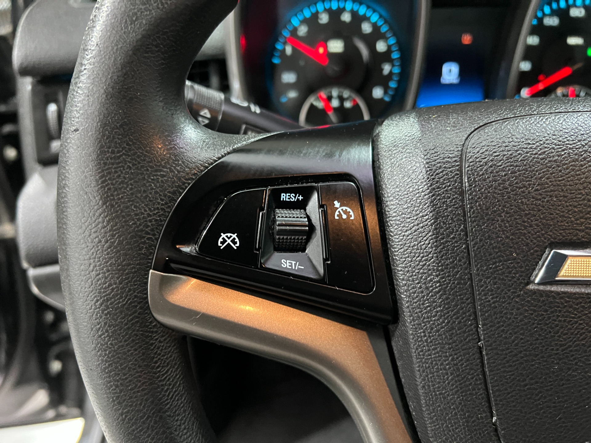 Used-2016-Chevrolet-Malibu-Limited-LT-FWD