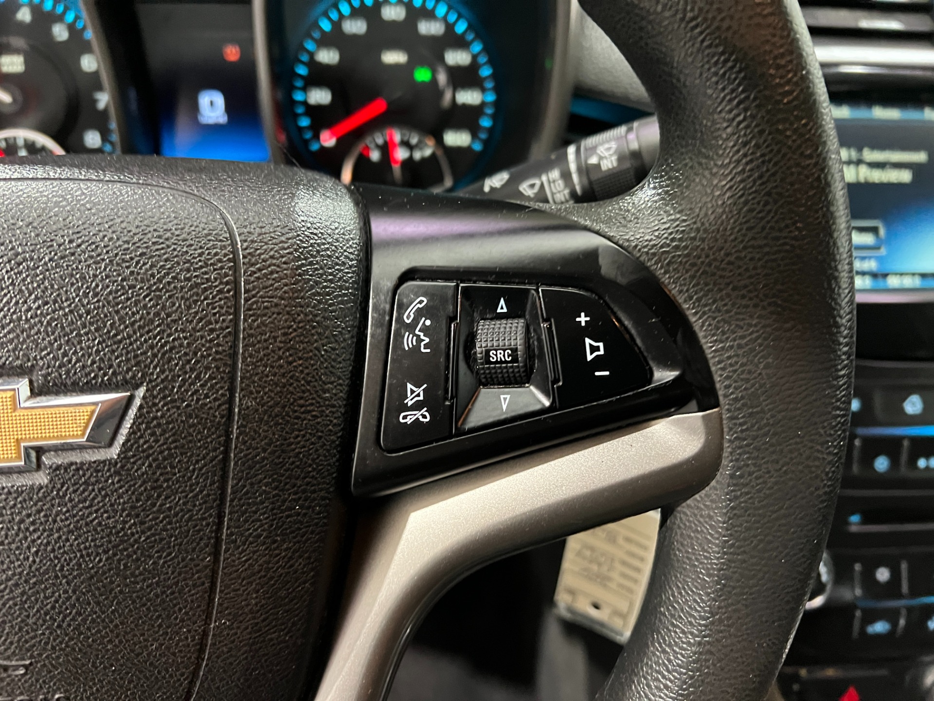 Used-2016-Chevrolet-Malibu-Limited-LT-FWD