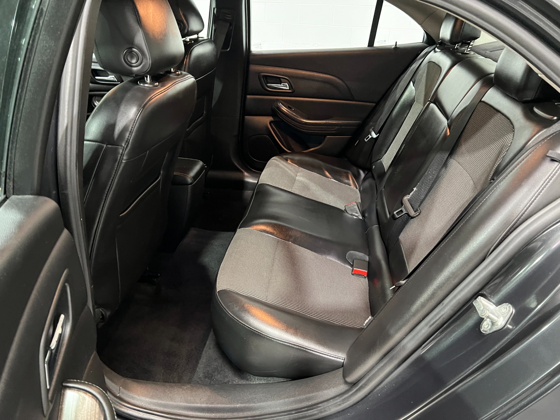 Used-2016-Chevrolet-Malibu-Limited-LT-FWD