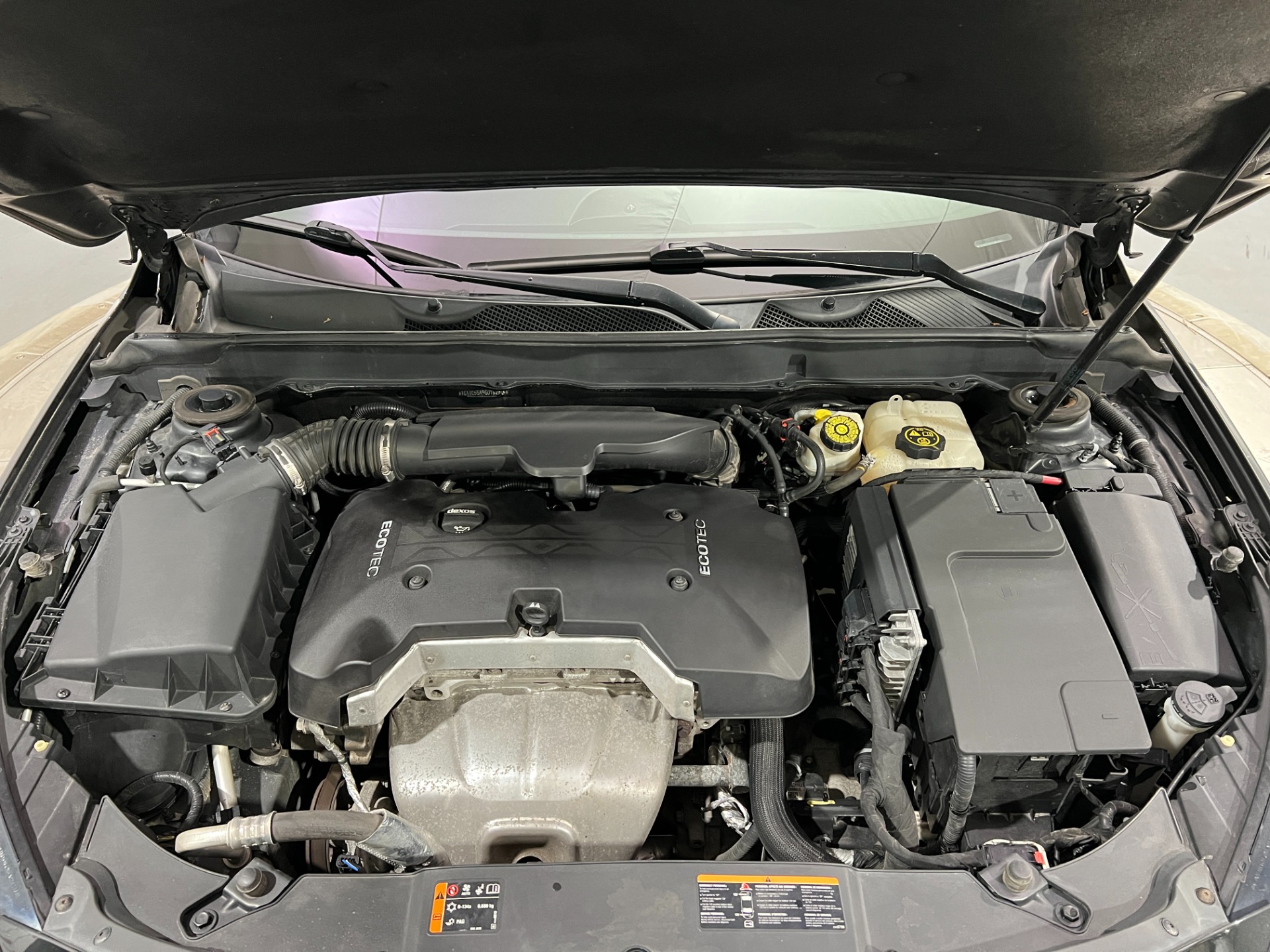 Used-2016-Chevrolet-Malibu-Limited-LT-FWD