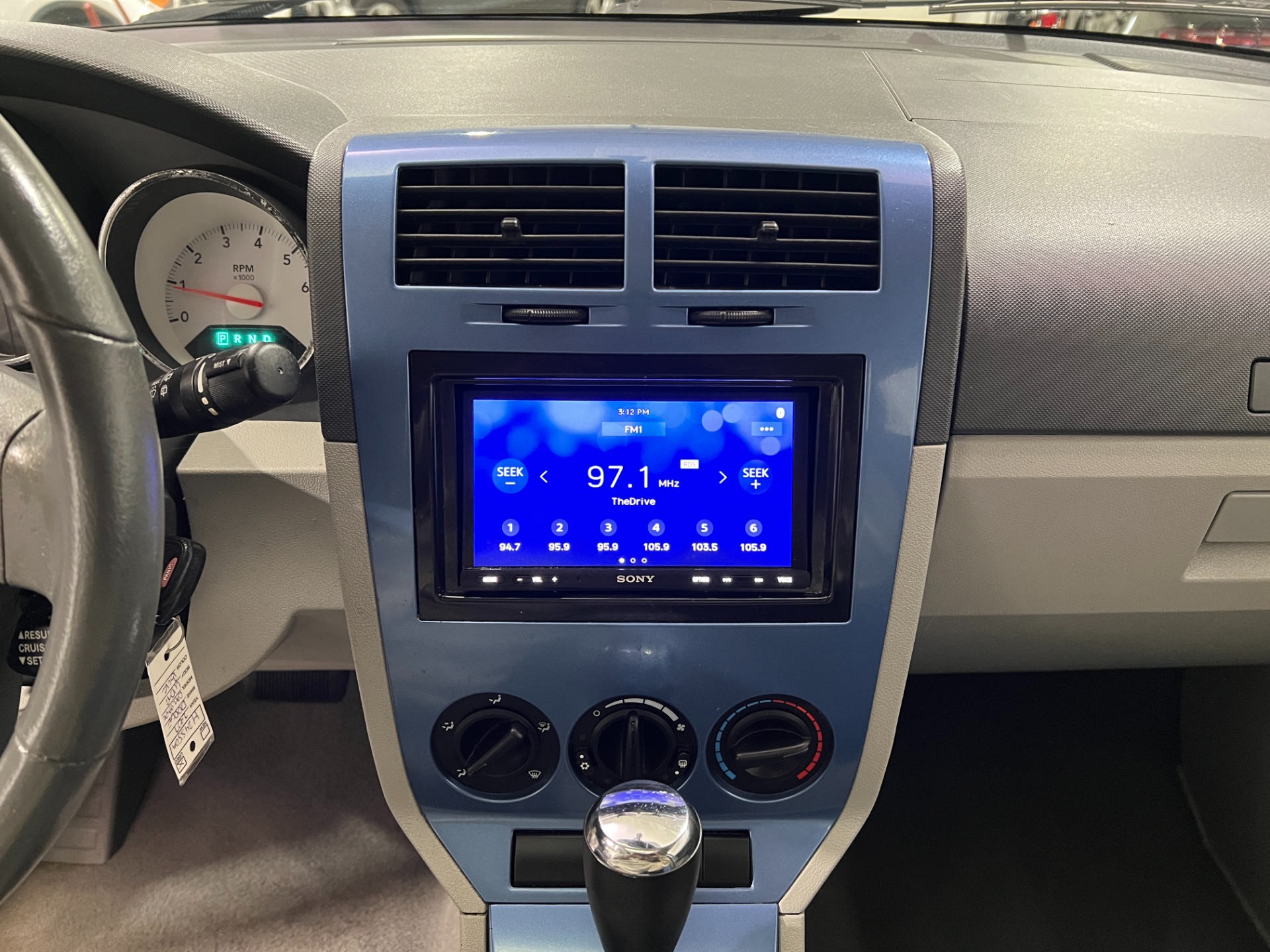 Used-2007-Dodge-Caliber-SXT-FWD
