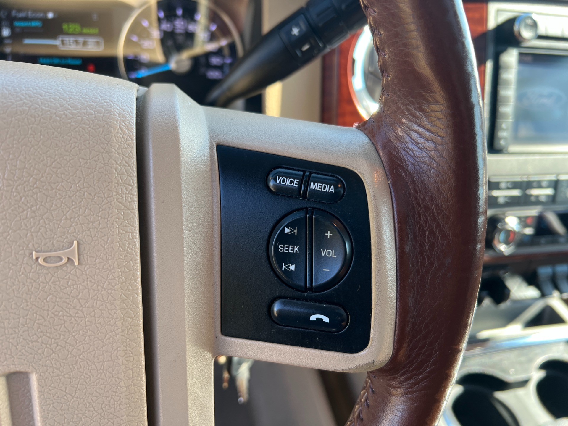 Used-2011-Ford-F-250-Super-Duty-Diesel-Lariat-King-Ranch-4X4