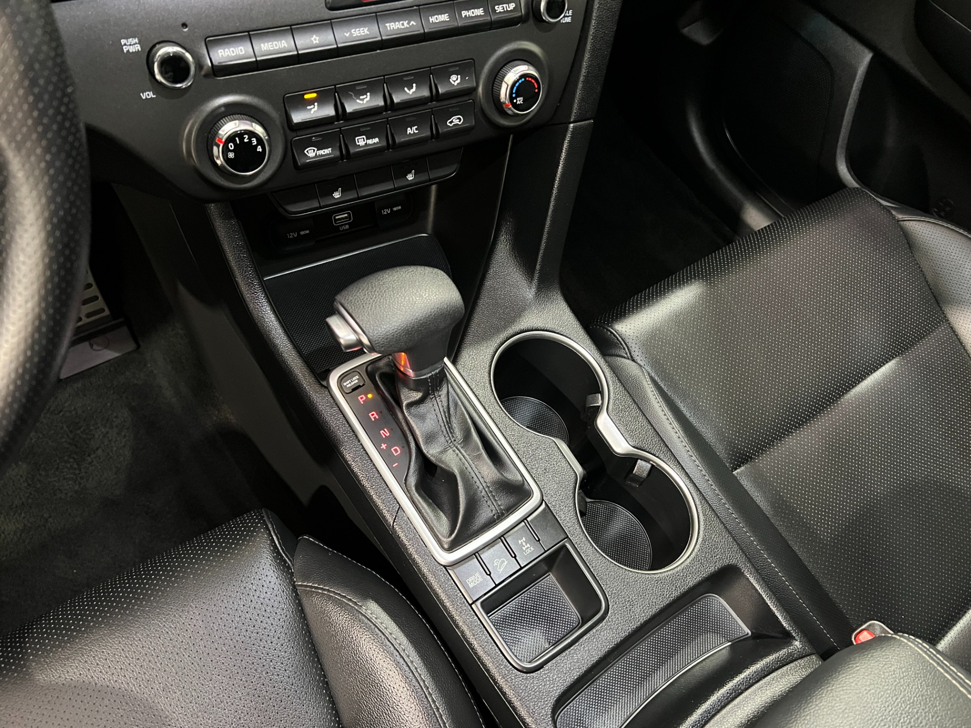 Used-2020-Kia-Sportage-S-AWD