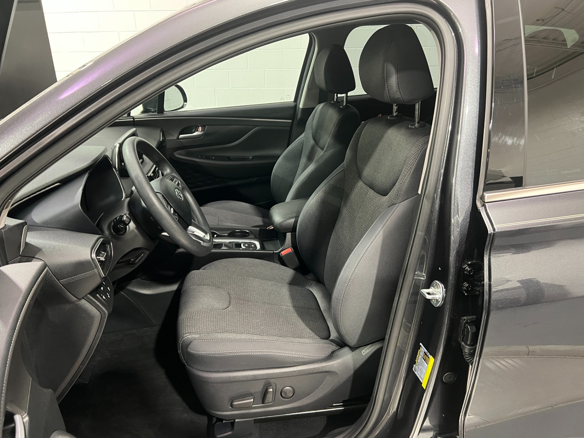 Used-2020-Hyundai-SANTA-FE-SEL-AWD