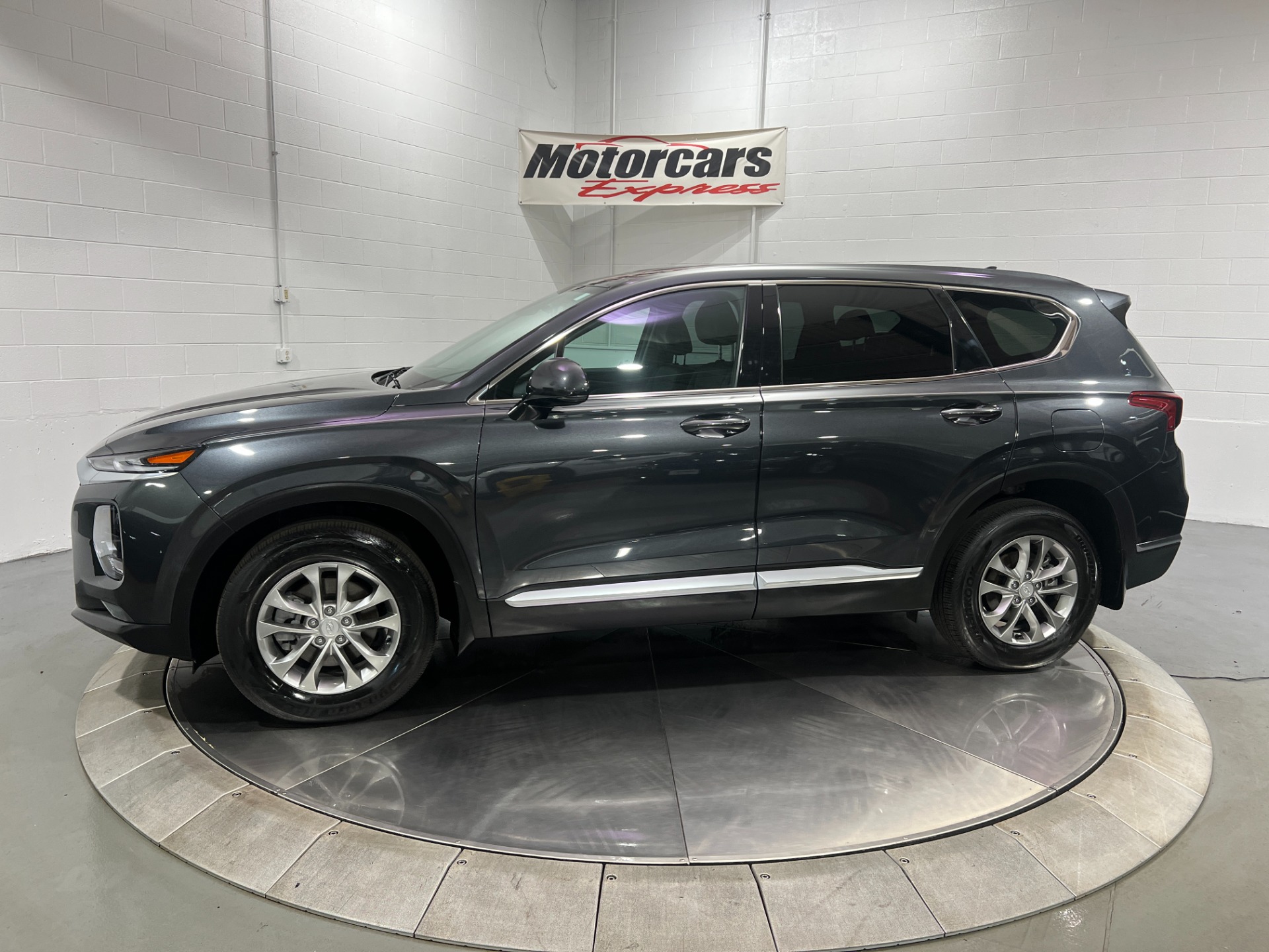 Used-2020-Hyundai-SANTA-FE-SEL-AWD