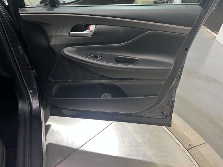 Used-2020-Hyundai-SANTA-FE-SEL-AWD