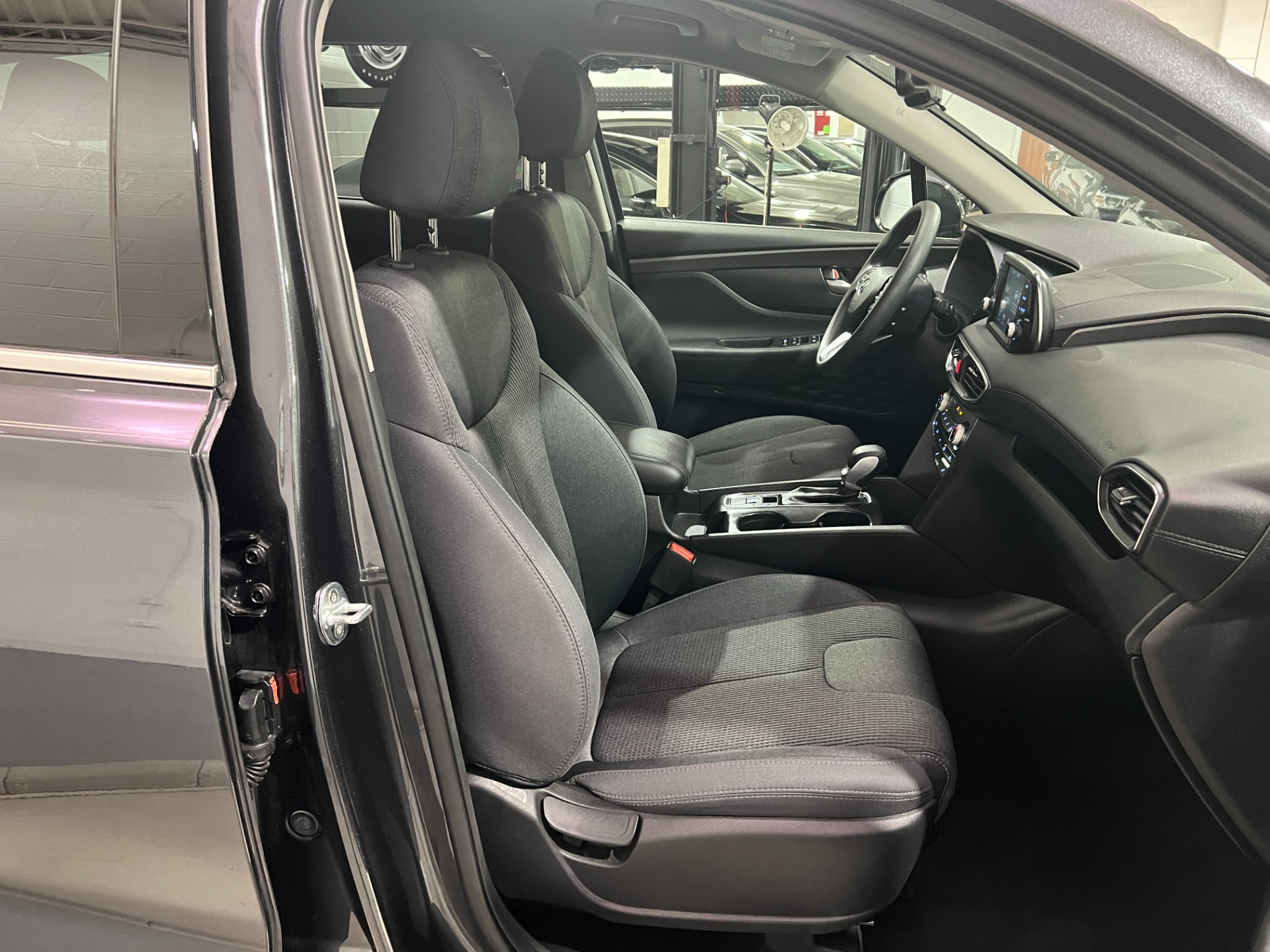 Used-2020-Hyundai-SANTA-FE-SEL-AWD