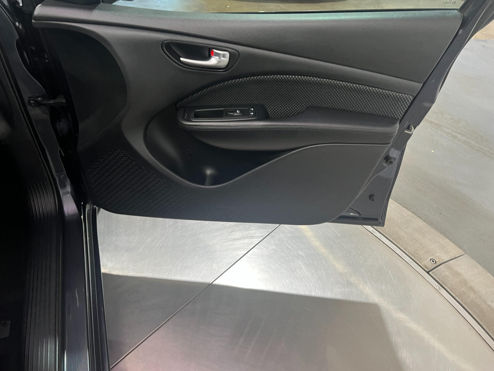 Used-2014-Dodge-Dart-SXT-FWD