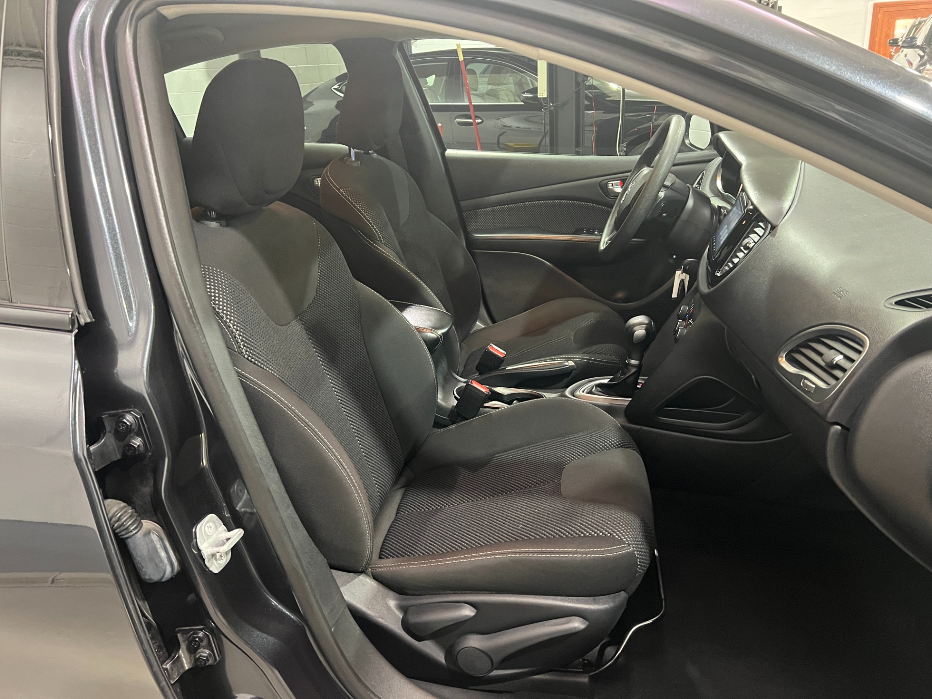 Used-2014-Dodge-Dart-SXT-FWD
