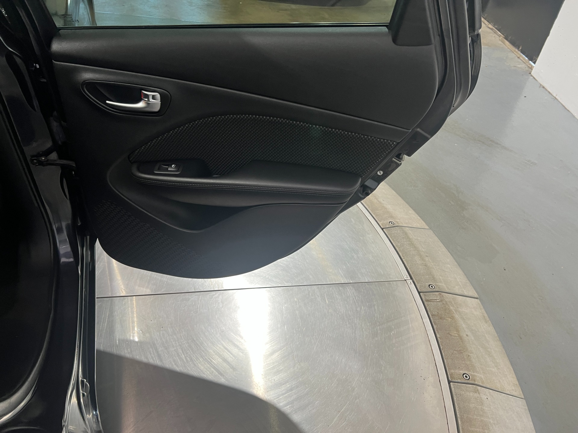 Used-2014-Dodge-Dart-SXT-FWD